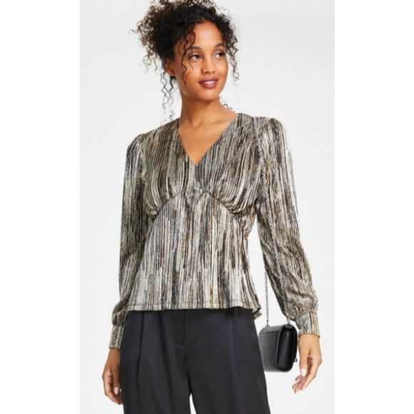 Michael Kors Women's Metallic Plisse Peplum Top Size Large 8-12 - Picture 1 of 4